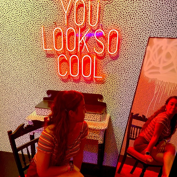 Welcome to my closet! β¨ - Picture 2 of 2